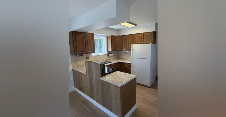 311 Leroy Street, Coquitlam, BC, V3K 5K5 - 4