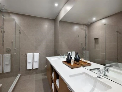 204-6699 Nelson Avenue - 3