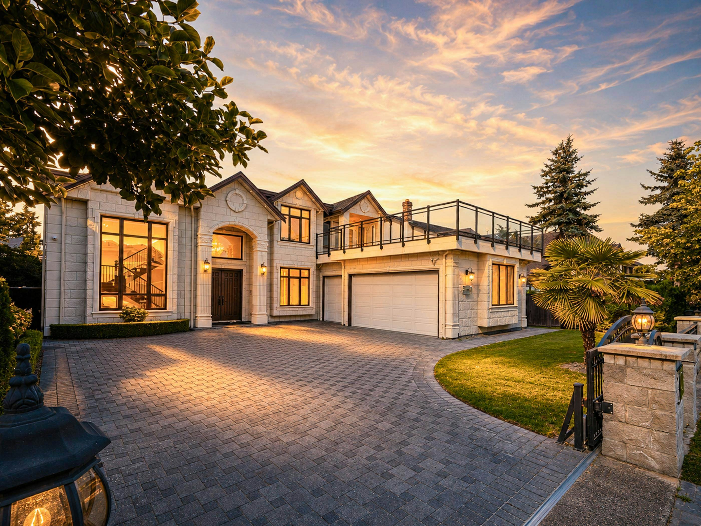 10311 Mortfield Road, Richmond, BC, V7A 4H7 - 2