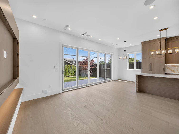 2-847 E 10th Avenue, Vancouver, BC, V5T 2A9 - 3
