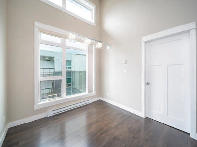 403-6888 Royal Oak Avenue - 2