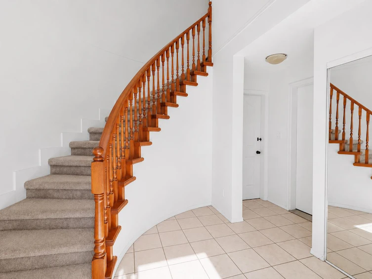 31021 Creekside Drive, Abbotsford, BC, V2T 5J9 - 4