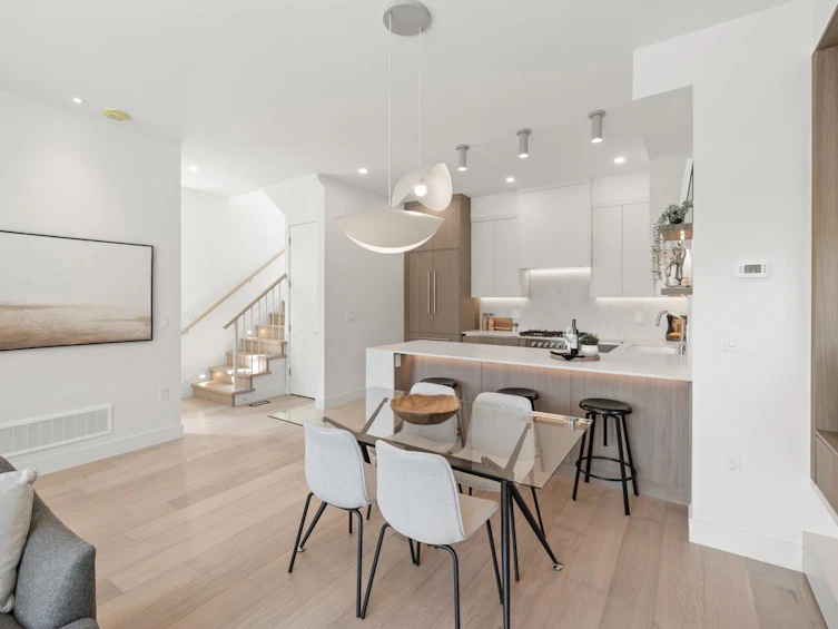 1-625 E 24th Avenue, Vancouver, BC, V5V 2A3 - 10