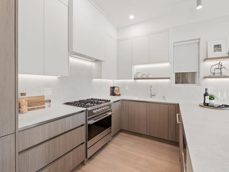 1-625 E 24th Avenue, Vancouver, BC, V5V 2A3 - 13