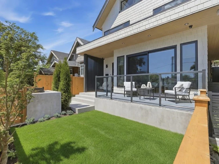 1-625 E 24th Avenue, Vancouver, BC, V5V 2A3 - 2