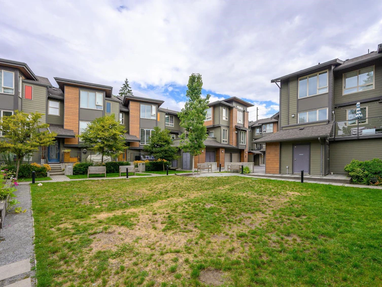 20-757 Orwell Street, North Vancouver, BC, V7J 3K6 - 33