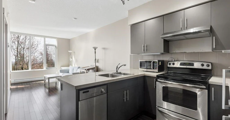 5XX-9009 Cornerstone Mews, Burnaby, BC, V5A 0B9 - 7