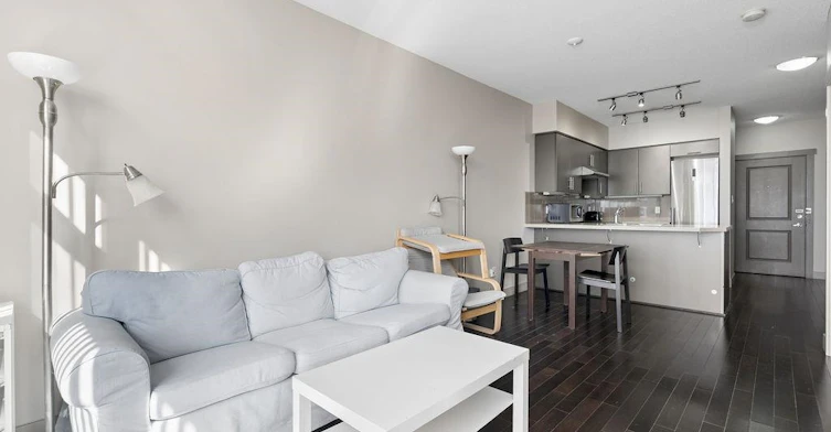 5XX-9009 Cornerstone Mews, Burnaby, BC, V5A 0B9 - 9