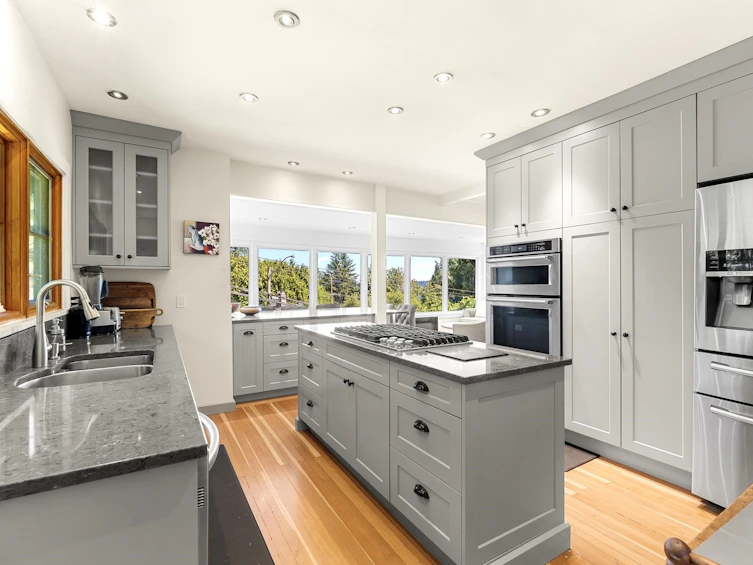 445 N Oxley Street, West Vancouver, BC, V7V 2L5 - 6