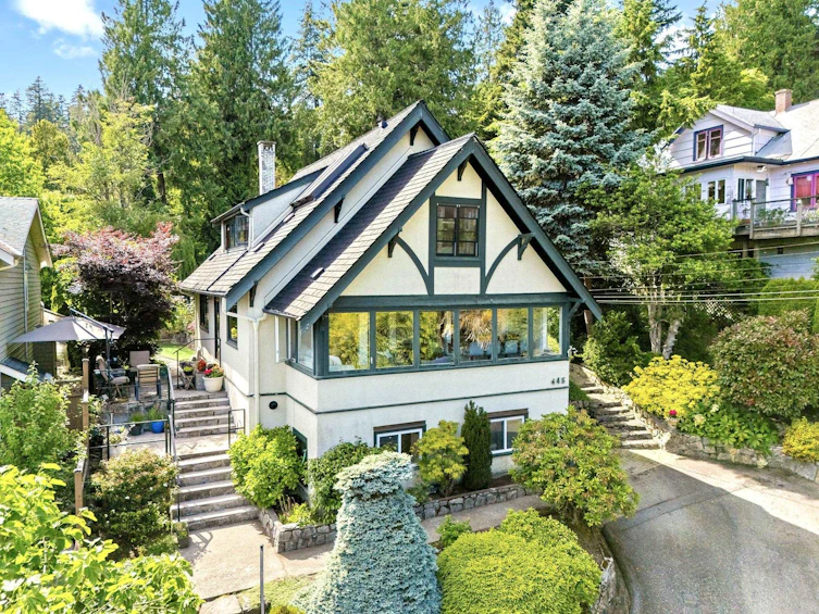 445 N Oxley Street, West Vancouver, BC, V7V 2L5
