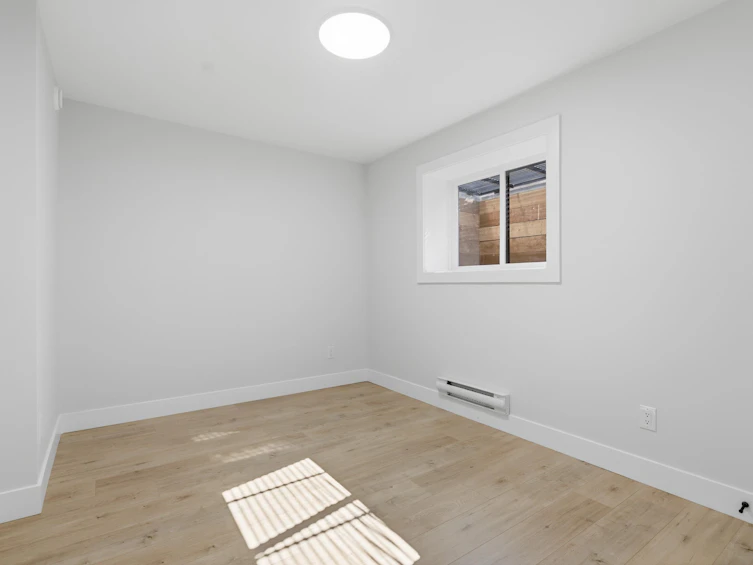 32611 Cherry Avenue, Mission, BC, V2V 2T8 - 34