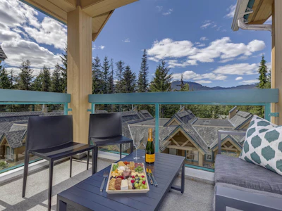204-4865 Painted Cliff Road - 4