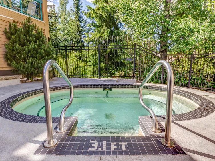204-4865 Painted Cliff Road, Whistler, BC, V0N 1B4 - 23