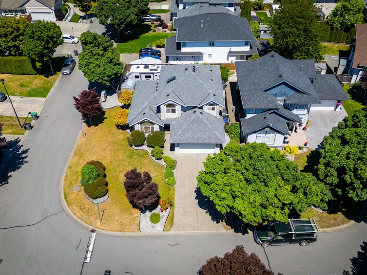 18851 64a Avenue, Surrey, BC, V3S 8V3 - 2