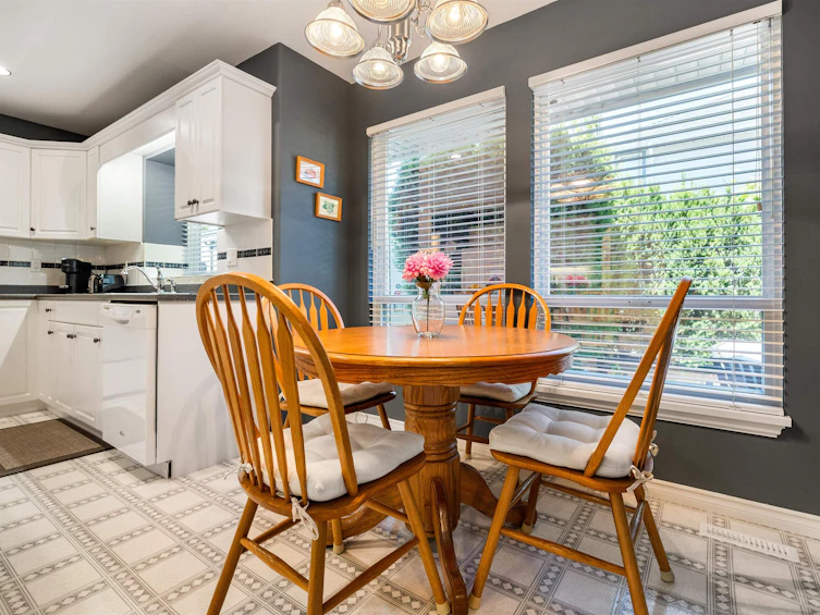18851 64a Avenue, Surrey, BC, V3S 8V3 - 16