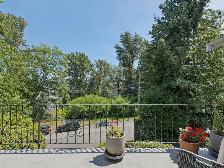 1034 Heywood Street, North Vancouver, BC, V7L 1H3 - 7