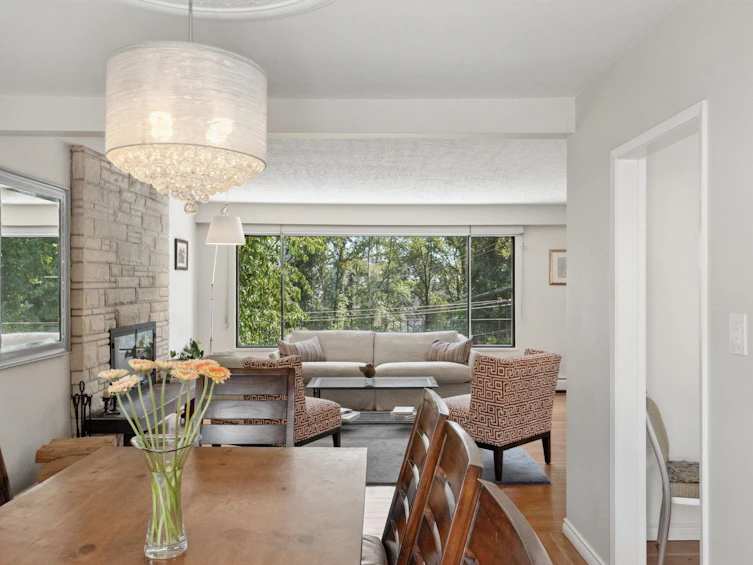 1034 Heywood Street, North Vancouver, BC, V7L 1H3 - 10