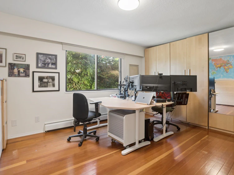 1034 Heywood Street, North Vancouver, BC, V7L 1H3 - 18