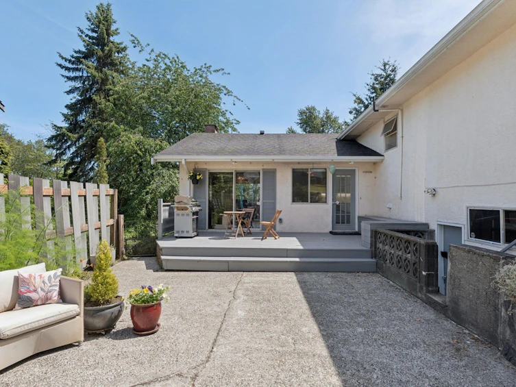 1034 Heywood Street, North Vancouver, BC, V7L 1H3 - 28
