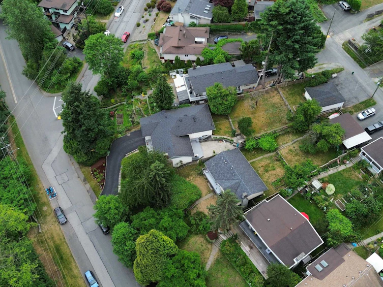 1034 Heywood Street, North Vancouver, BC, V7L 1H3 - 36