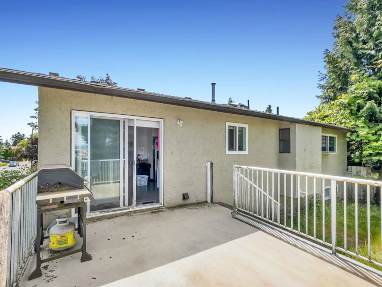 32317 Adair Avenue, Abbotsford, BC, V2T 4L7 - 30