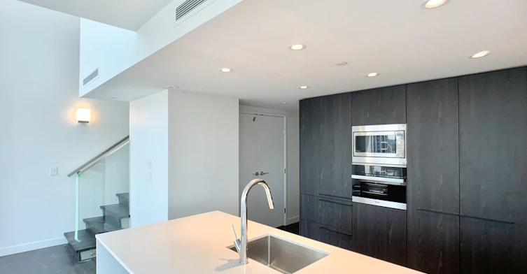 1111 Richards, Vancouver, BC, V6B 0S3 - 20
