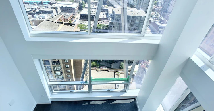 1111 Richards, Vancouver, BC, V6B 0S3 - 9