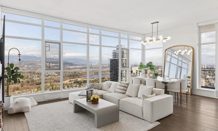 3903-4688 Kingsway