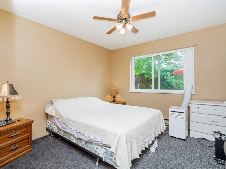 11-12049 217th Street, Maple Ridge, BC, V2X 5L2 - 12