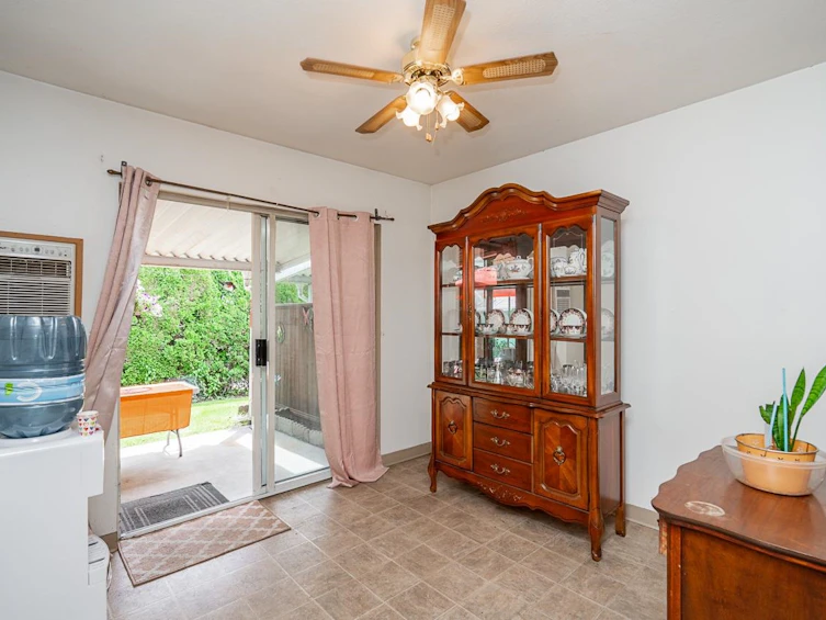 11-12049 217th Street, Maple Ridge, BC, V2X 5L2 - 11