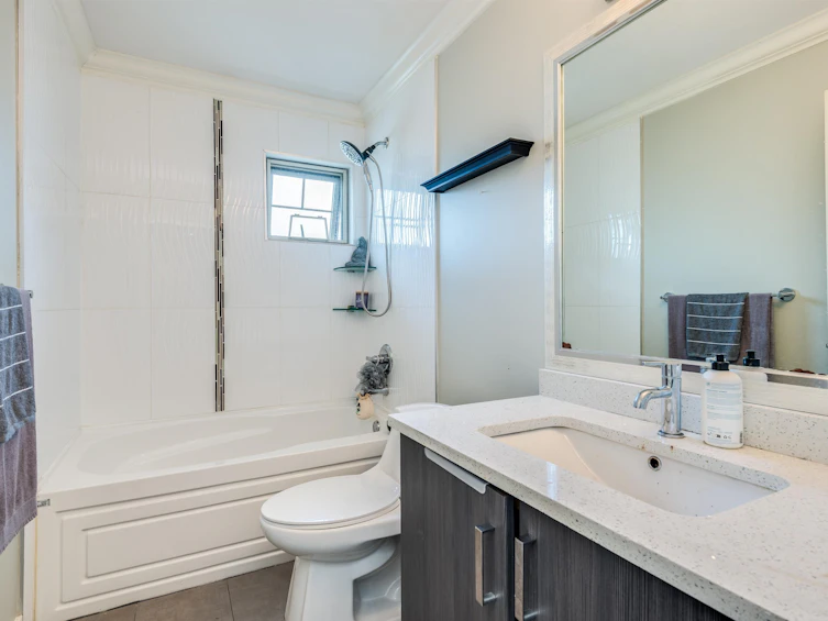 13-19097 64 Avenue, Surrey, BC, V3S 6X5 - 14
