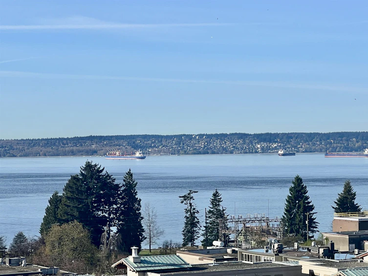 704-650 16th Street, West Vancouver, BC, V7V 3R9 - 2