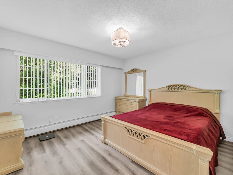 27810 110 Avenue, Maple Ridge, BC, V2W 1P6 - 15