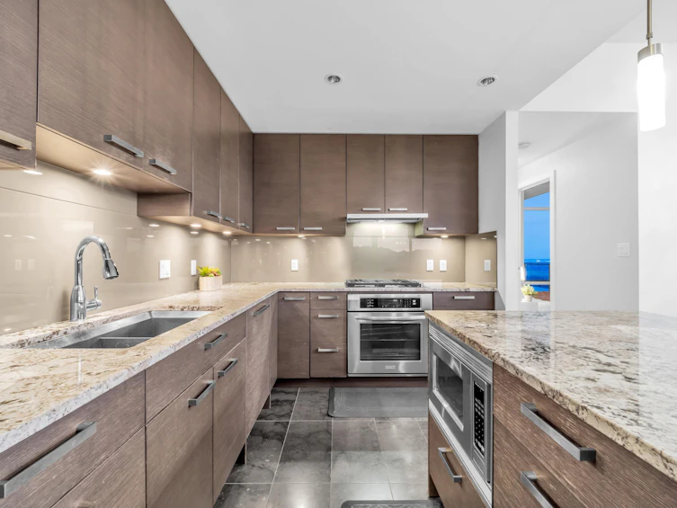 2701-6188 Wilson Avenue, Burnaby, BC, V5H 0A5 - 4