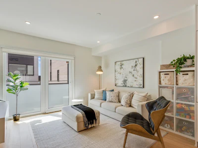 125-649 E 3rd Street - 3