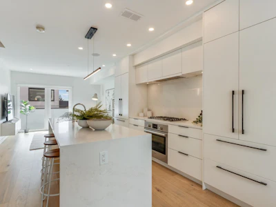 125-649 E 3rd Street - 4