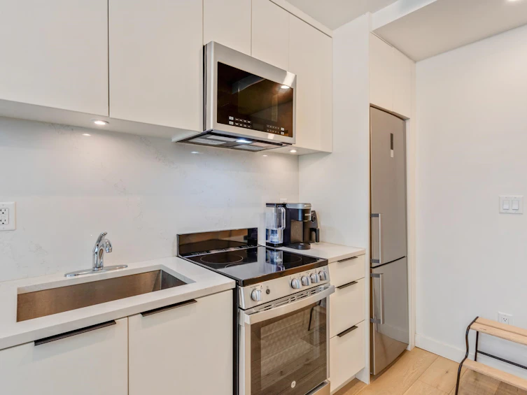 125-649 E 3rd Street, North Vancouver, BC, V7L 1G6 - 36