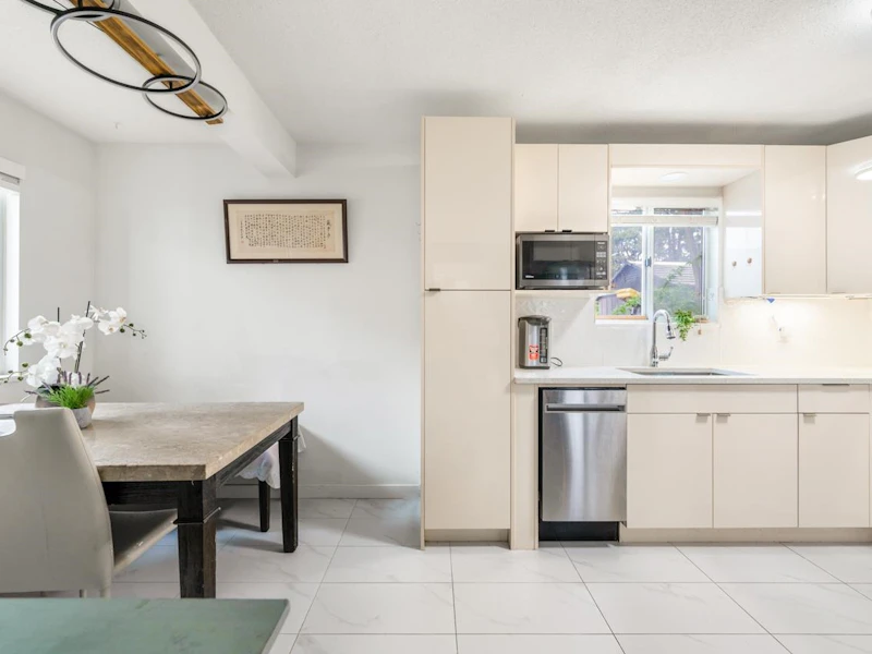 8 - 8691 Cook Road, Richmond BC V6Y 1V8