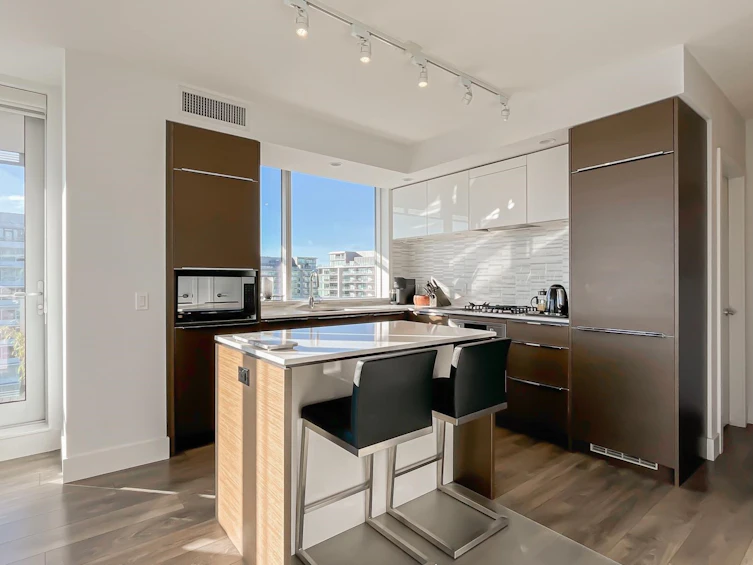 1302-5233 Gilbert Road, Richmond, BC, V7C 0B3