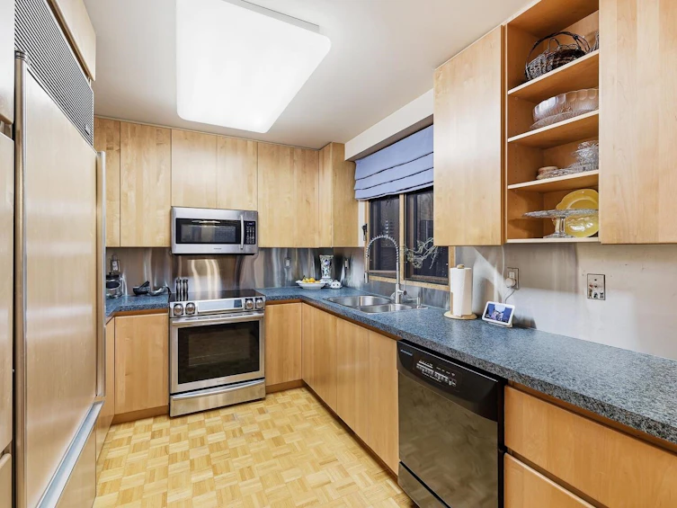 4288 Candlewood Drive, Richmond, BC, V7C 4W1 - 6