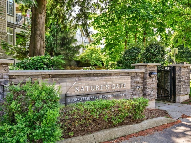213 - 33318 E Bourquin Crescent, Abbotsford BC V2S 0A6