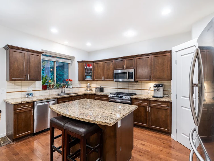 30 Hawthorn Drive, Port Moody, BC, V3H 0A4 - 9