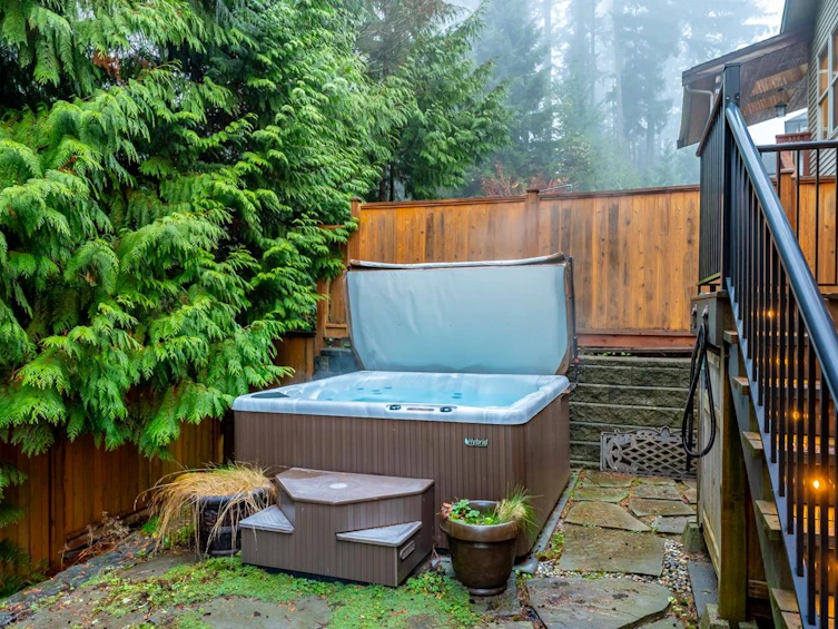 30 Hawthorn Drive, Port Moody, BC, V3H 0A4 - 33