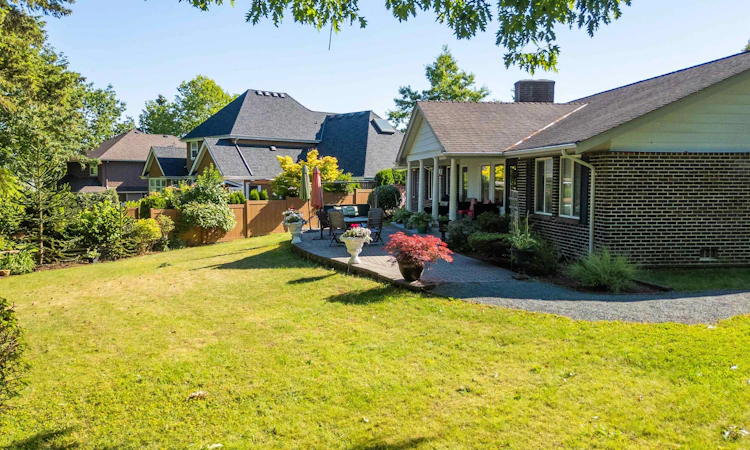 3010 Semiahmoo Trail