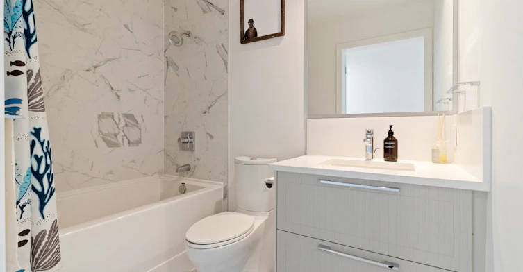 310-6677 Cambie Street, Vancouver, BC, V6P 3H1 - 13
