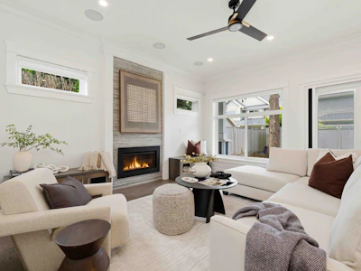 5061 44b Street - 2