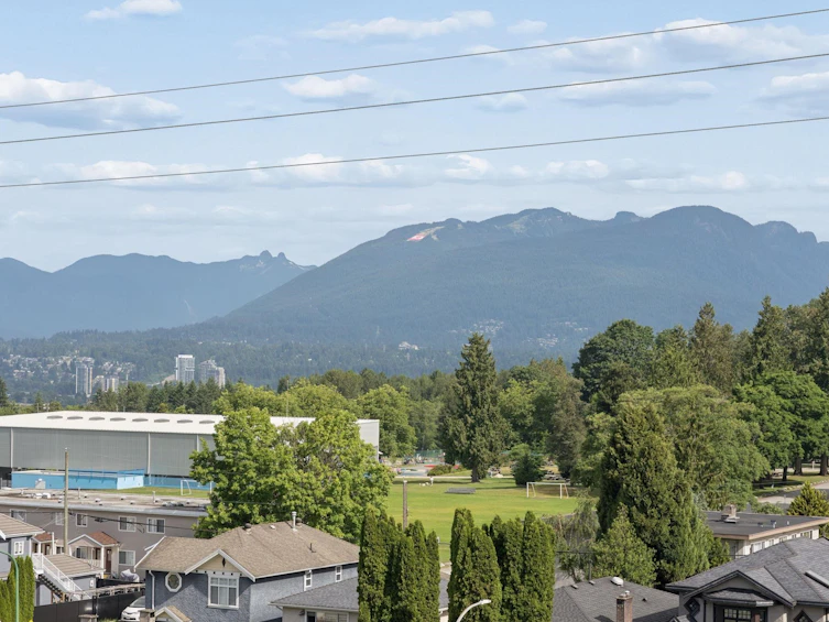 301-4721 Hastings Street, Burnaby, BC, V5C 2K8 - 23