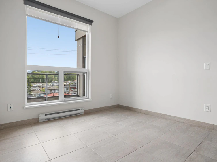 301-4721 Hastings Street, Burnaby, BC, V5C 2K8 - 17