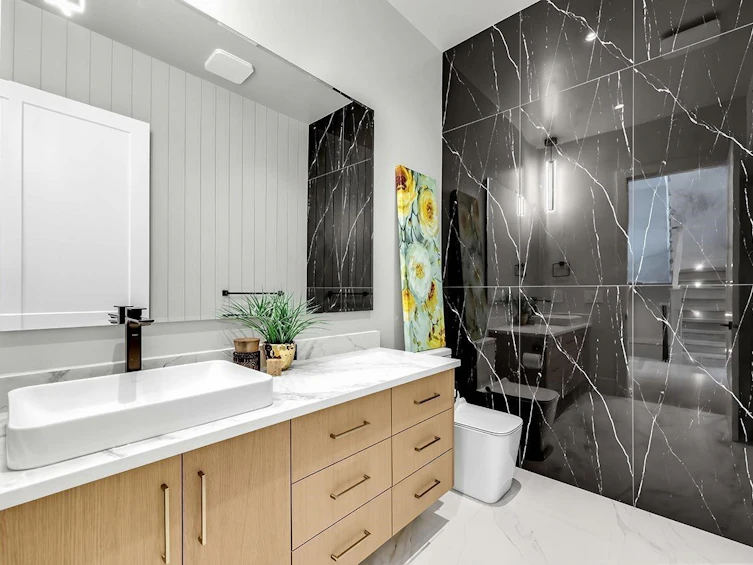 821 Prospect Street, Coquitlam, BC, V3J 6E8 - 16