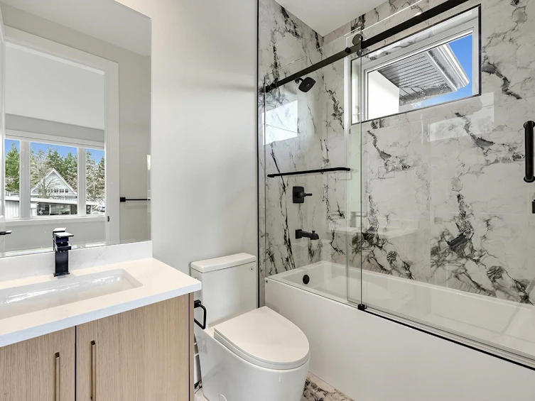 821 Prospect Street, Coquitlam, BC, V3J 6E8 - 26
